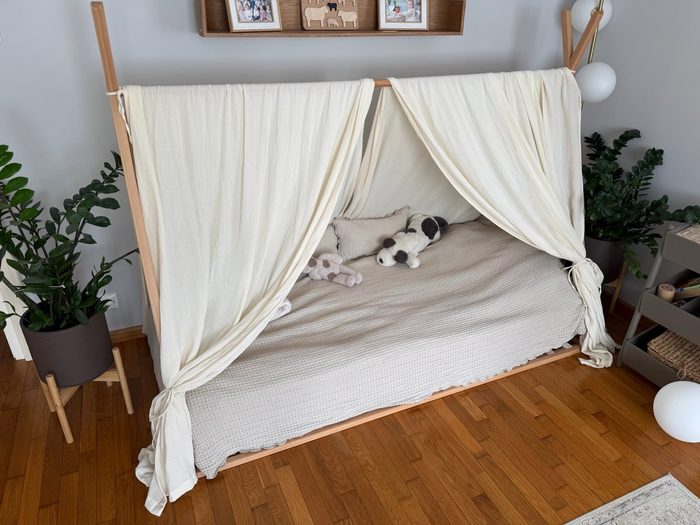 Eva's Bed